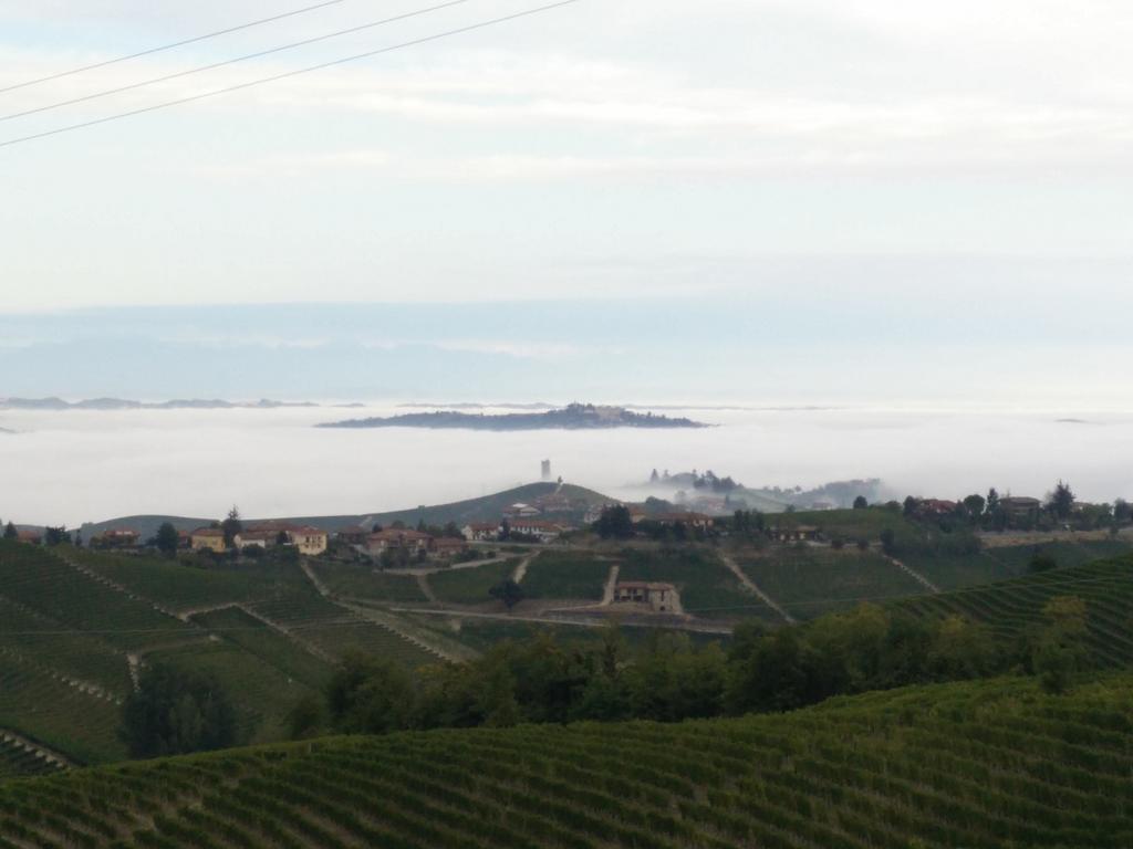 Casa Vacanze Bellovello Barbaresco Eksteriør billede